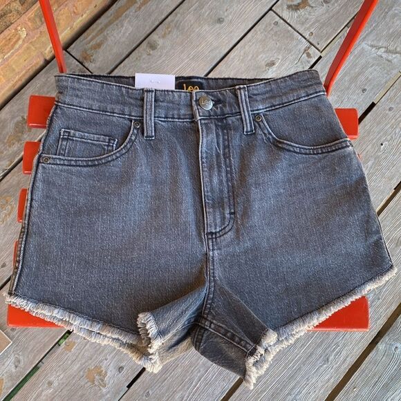 New Lee High Rise Cut Off Short - Picture 2 of 6